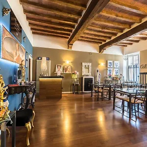 Domus San Martino Bed & Breakfast